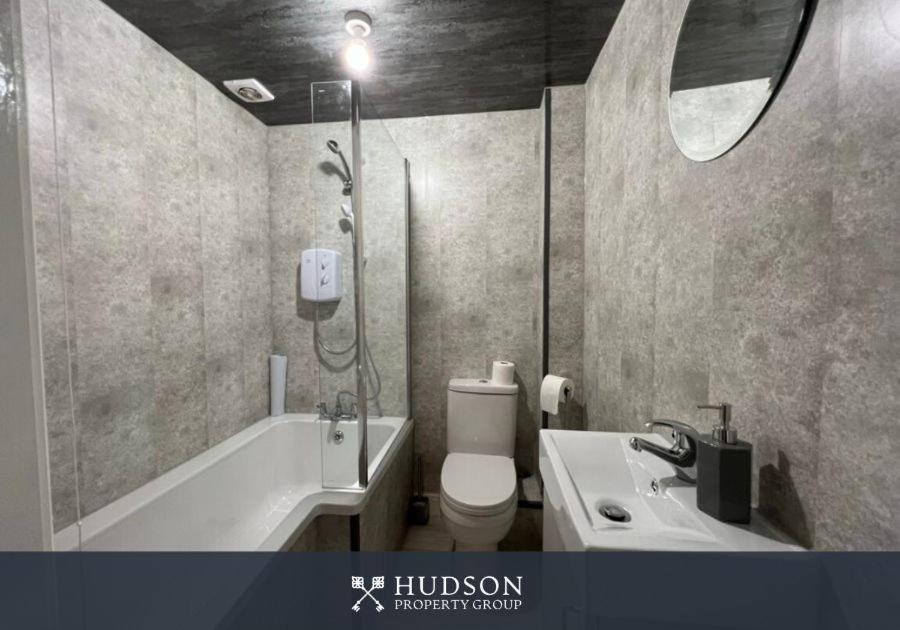 Open Plan Townhouse In Holiday home